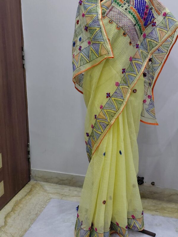 Lambani on resham kota